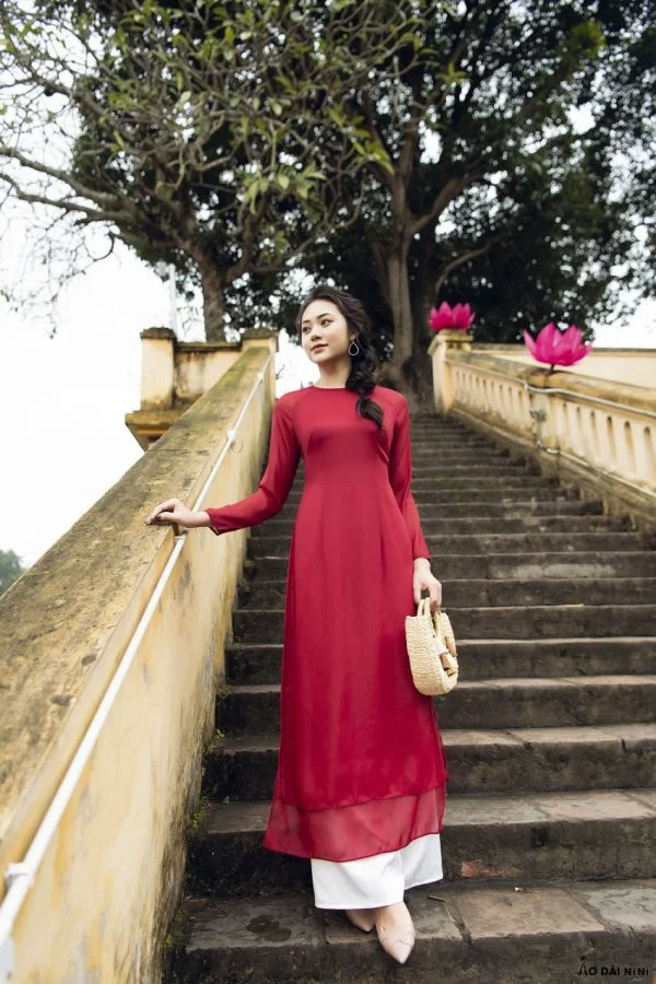 TOP các mẫu áo dài đẹp làm nên thương hiệu của Việt Nam 3