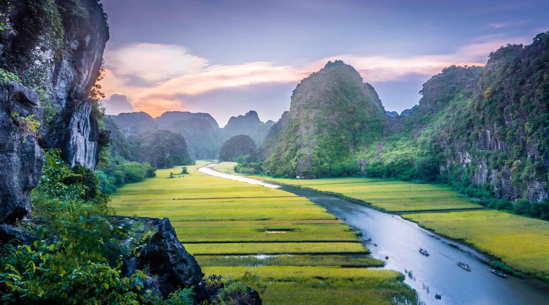 Liên kết, hợp tác xây dựng hình ảnh du lịch “Bốn địa phương - Nhiều trải nghiệm”