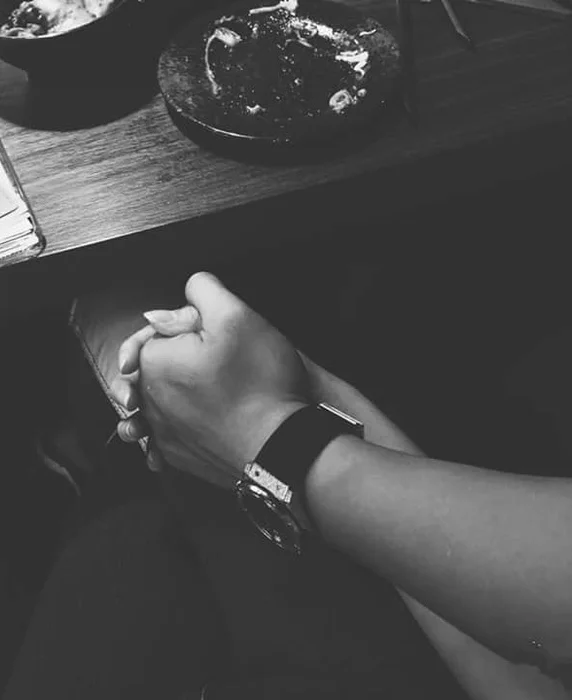 Hình ảnh nắm tay đẹp