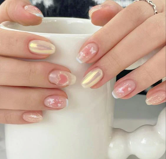 Nail đẹp nhẹ nhàng móng ngắn làm bao cô nàng say nắng