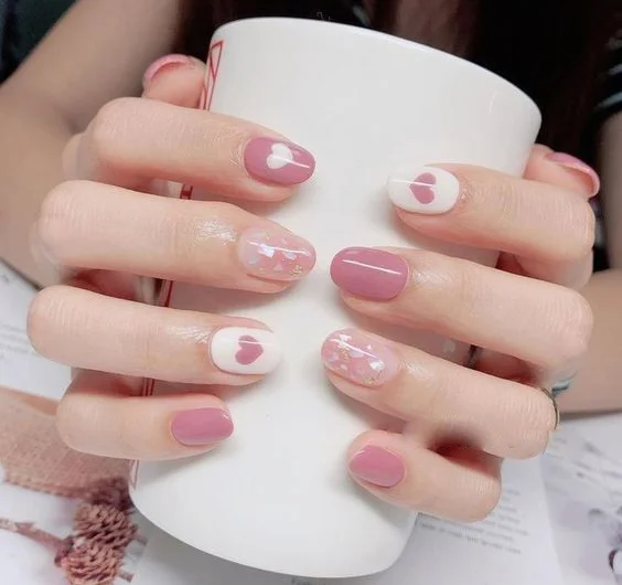 Nail màu hồng đẹp nhẹ nhàng “đốn tim” phái nữ